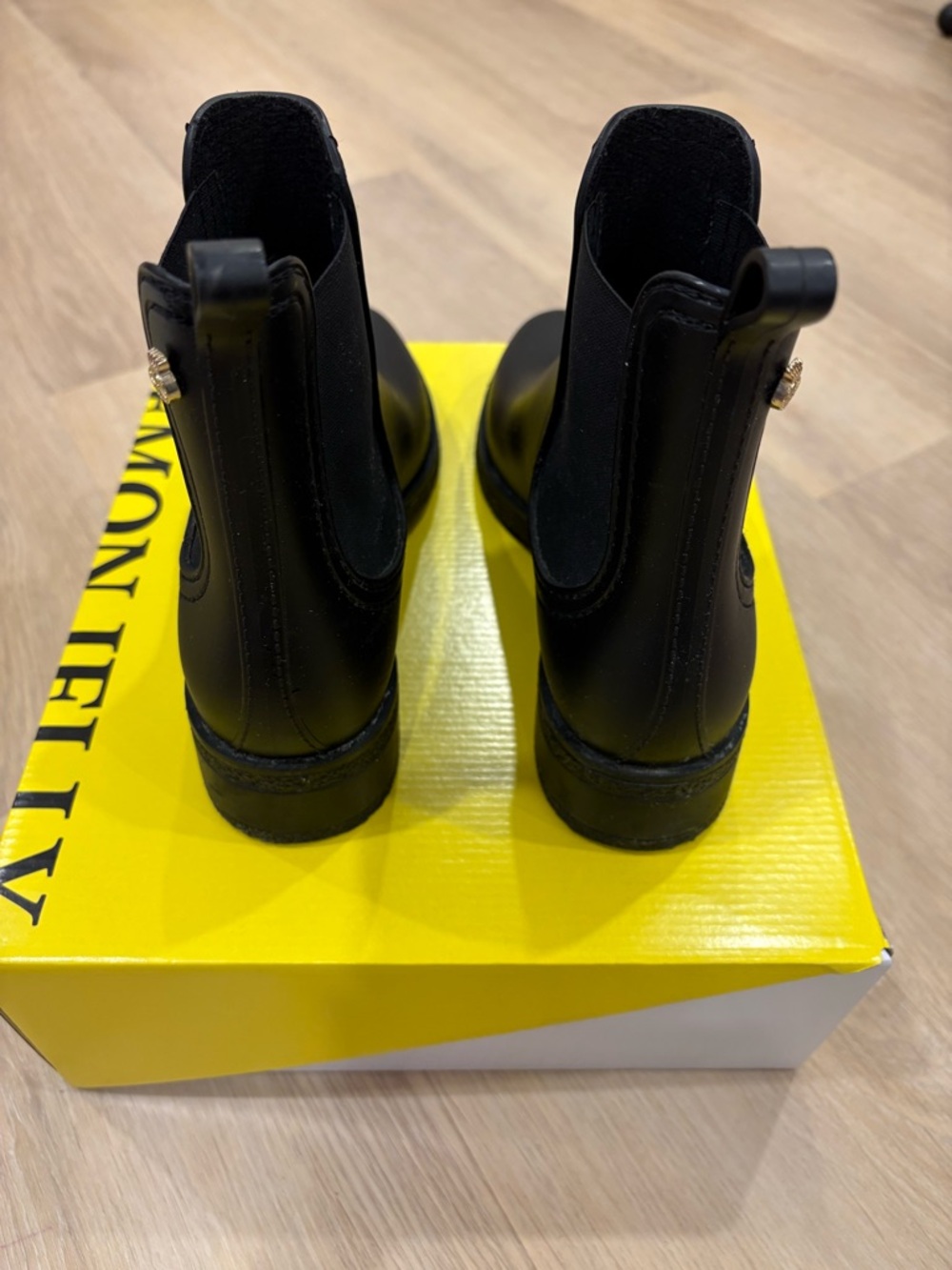 Lemon Jelly Women's Black Chelsea Rain Boots - Picture 4 of 7